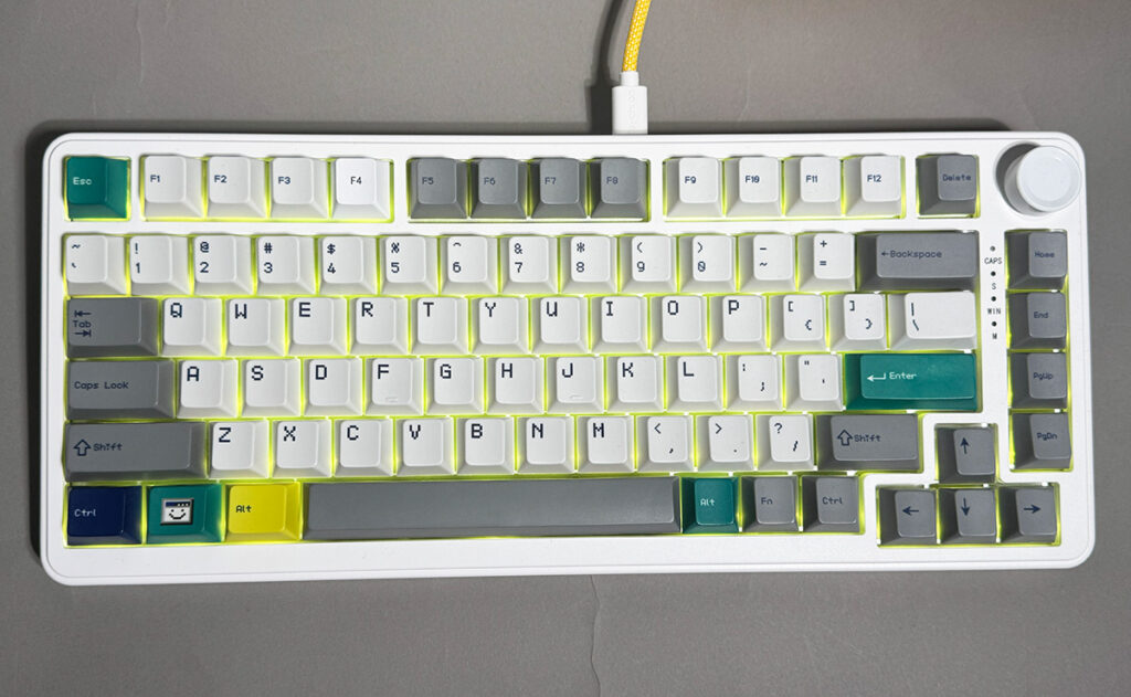 AIM1 瞬(MATATAKI)レビュー|キーキャップ交換ならUS配列一択!
