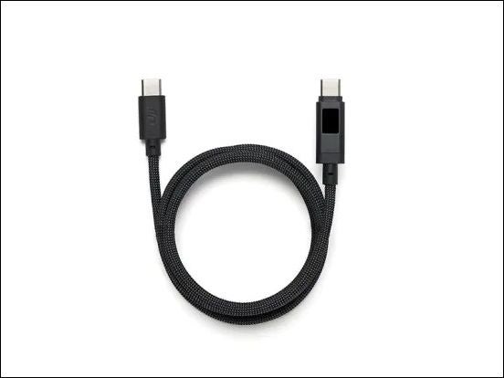 最大140W出力に対応した「DJI Power 140W GaN 充電器」を発売│専用ケーブルで充電状況をリアルタイム表示