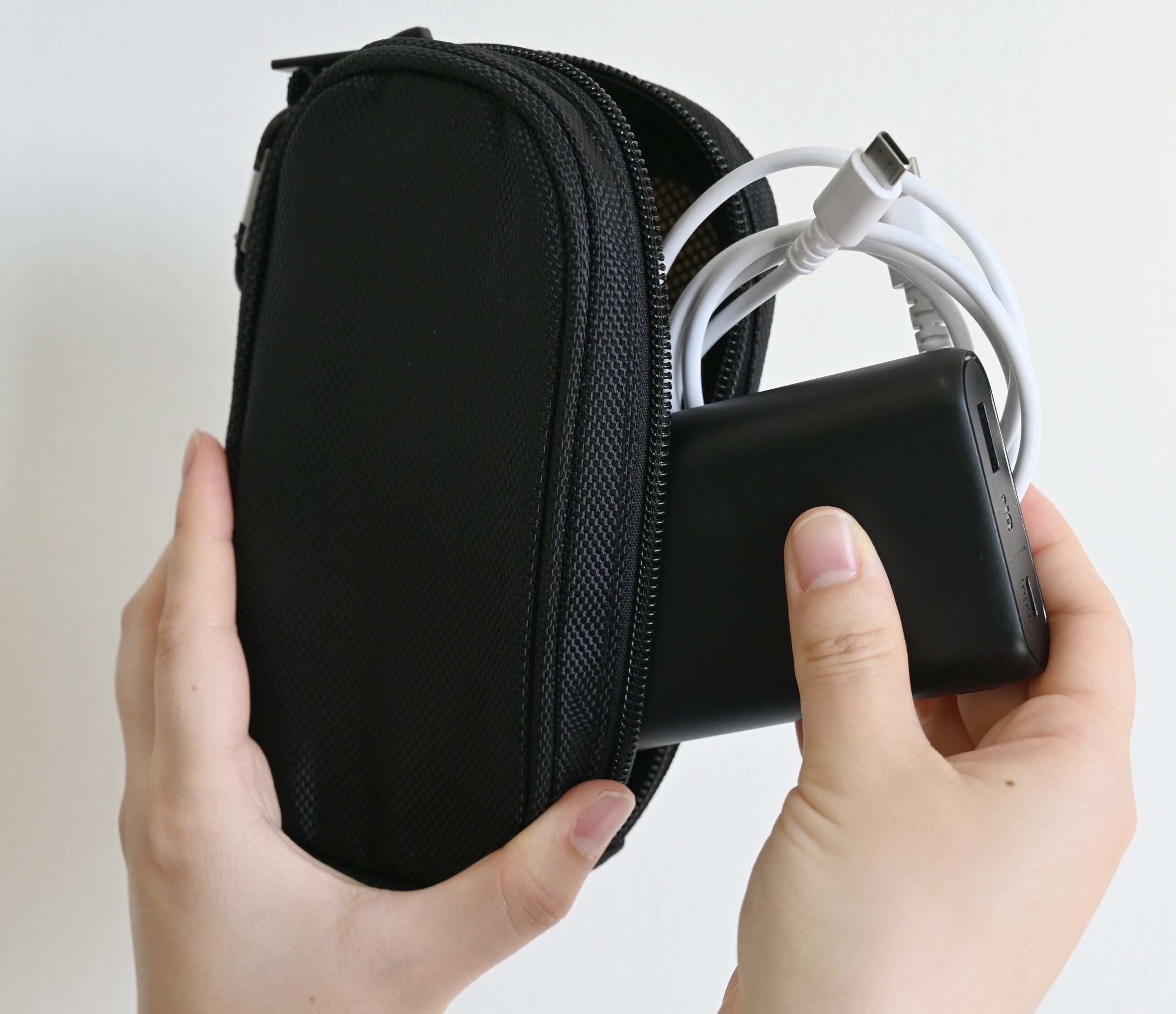 リチウムイオンバッテリーの発火・延焼リスクに備える「モバイル防火ポーチ」を発売 のアイキャッチ画像