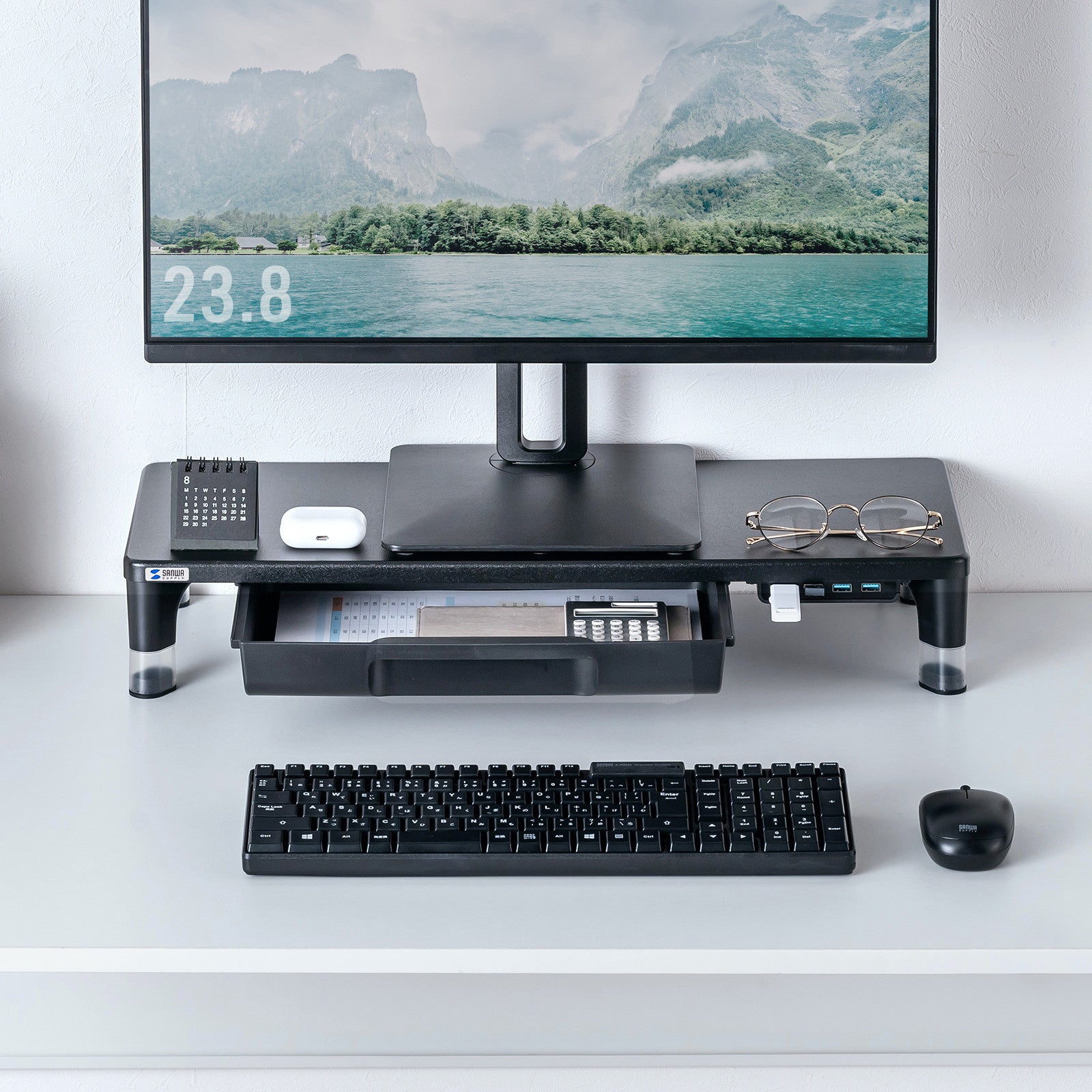 目線に合わせて高さを2段階で調整できる、USBハブ・引出し付きモニター台を発売