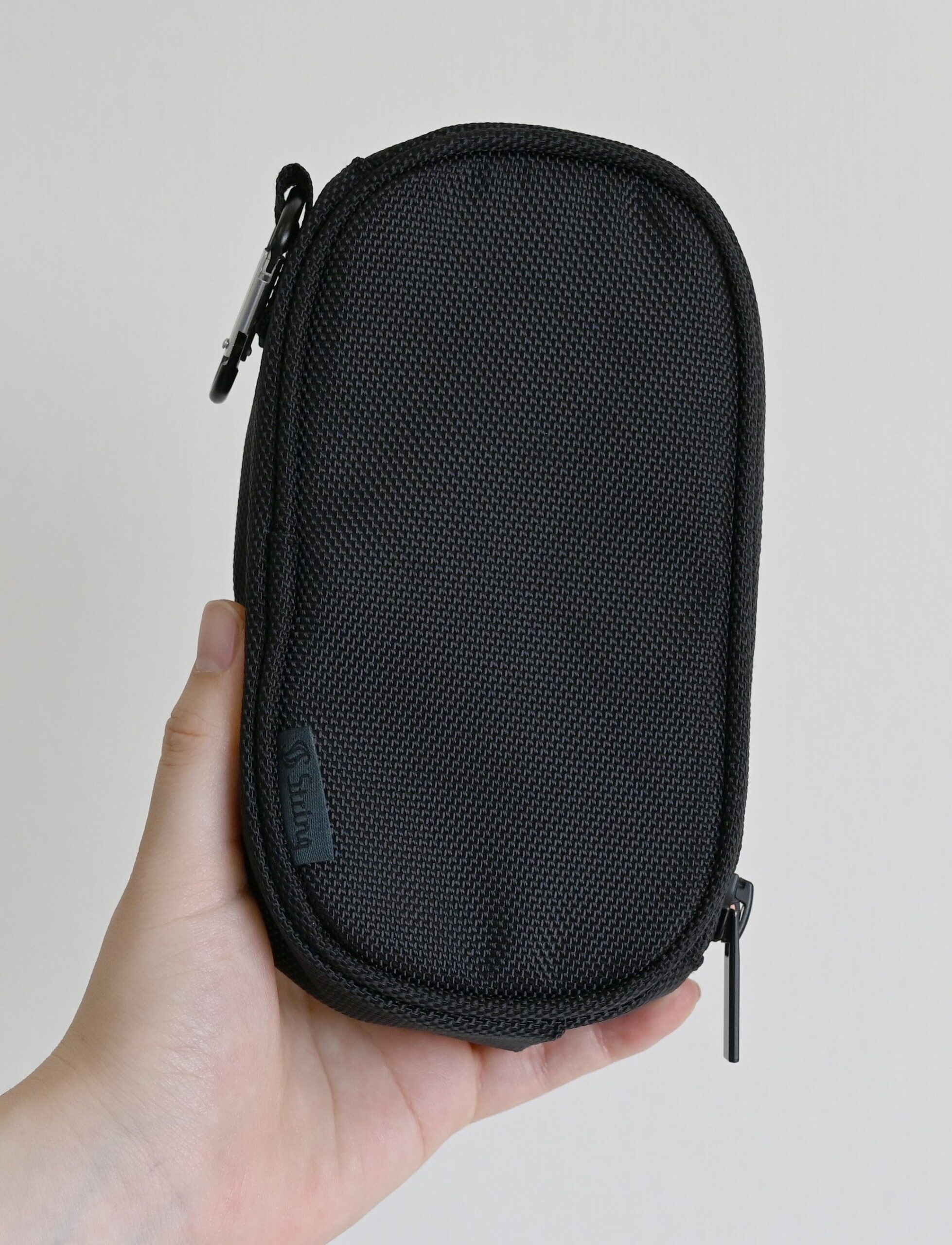 リチウムイオンバッテリーの発火・延焼リスクに備える「モバイル防火ポーチ」を発売